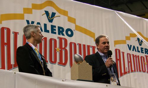 Valero Alamo Bowl Finale