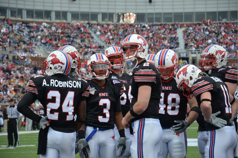 Padron & Company Huddle With 95 Yards To Go