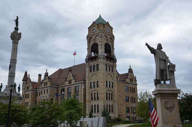 Columbus Monument, Lackawanna County Courthouse