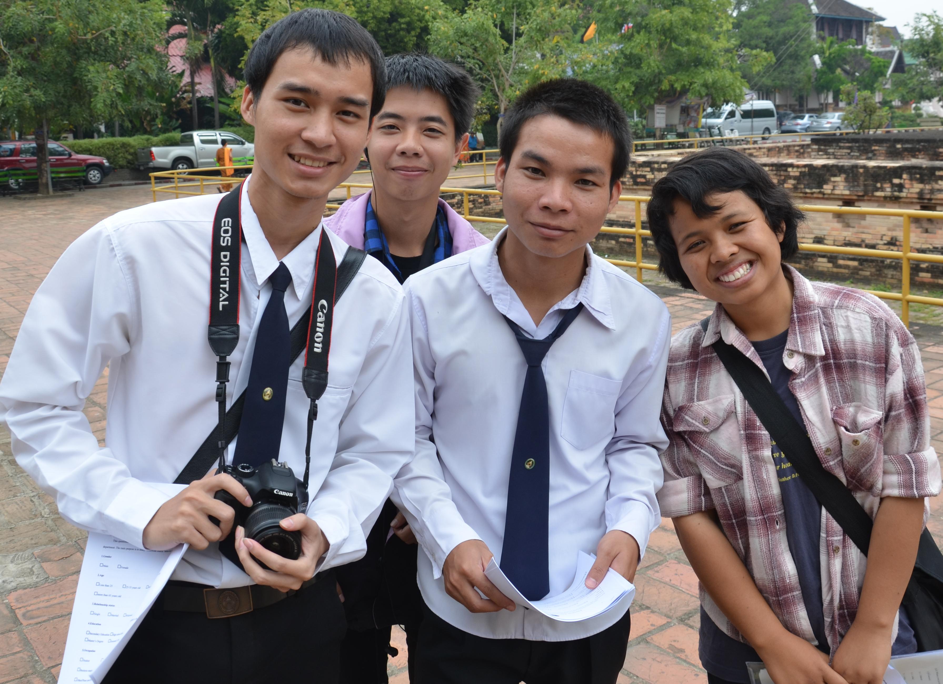 Thai Student Researchers At Shrine